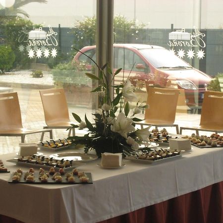 Hotel La Borona Хихон Экстерьер фото