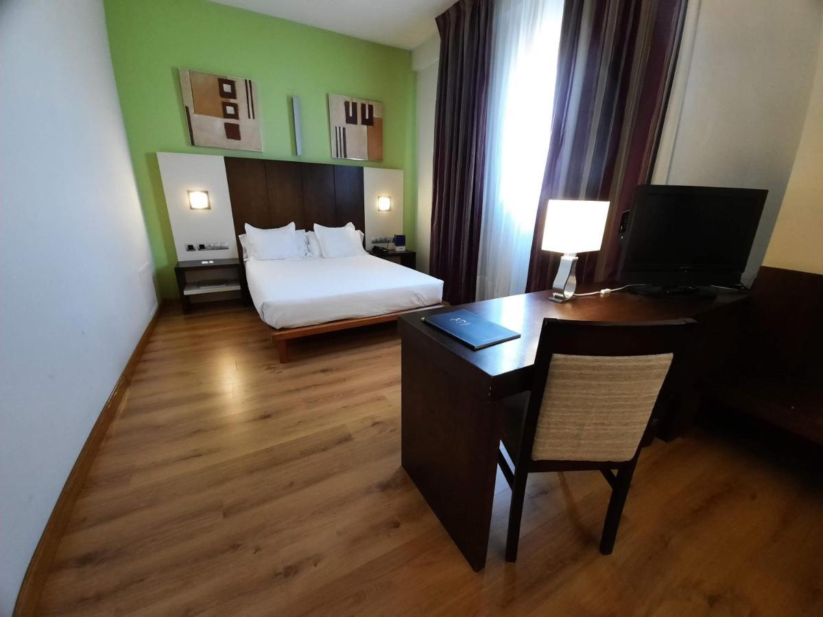 Hotel La Borona Хихон Экстерьер фото