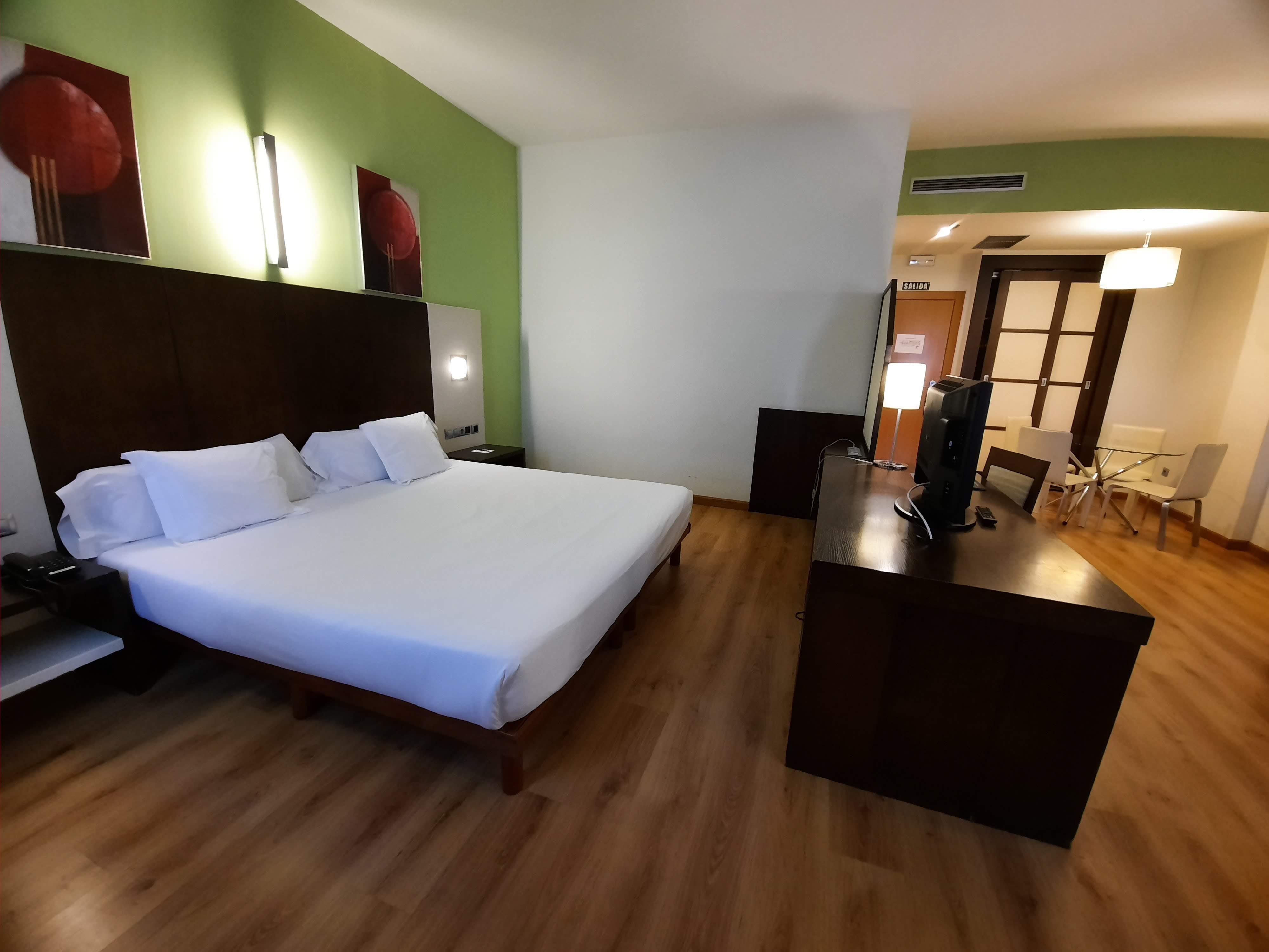Hotel La Borona Хихон Экстерьер фото