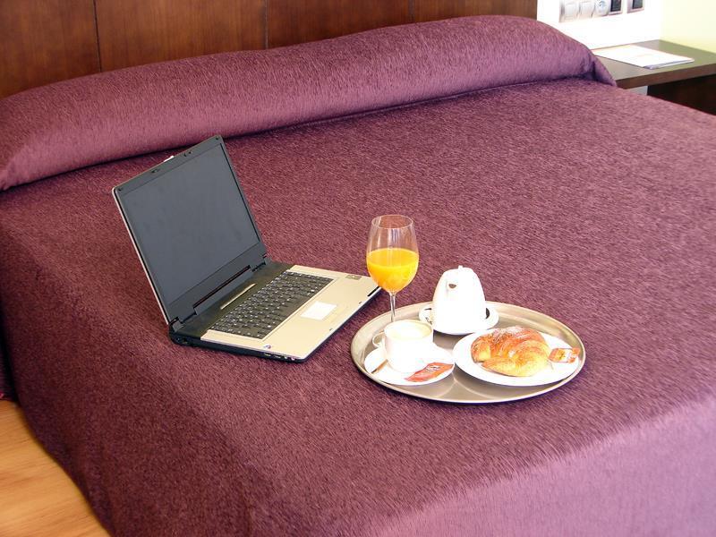 Hotel La Borona Хихон Номер фото
