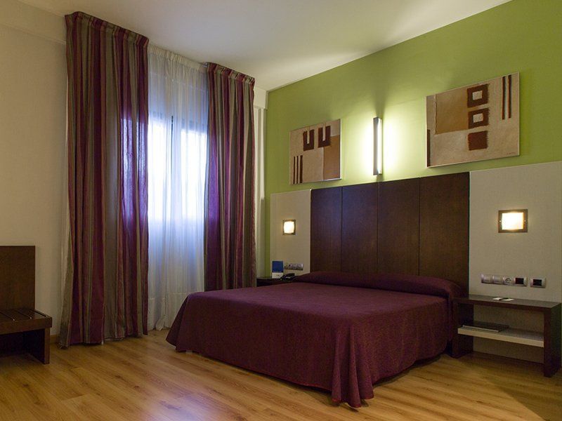 Hotel La Borona Хихон Экстерьер фото