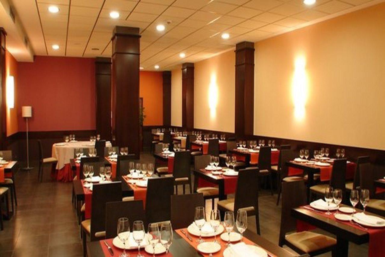 Hotel La Borona Хихон Экстерьер фото